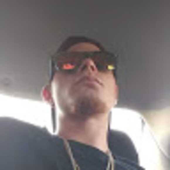 Meet your Posher, Dillon - Picture 1 of 1